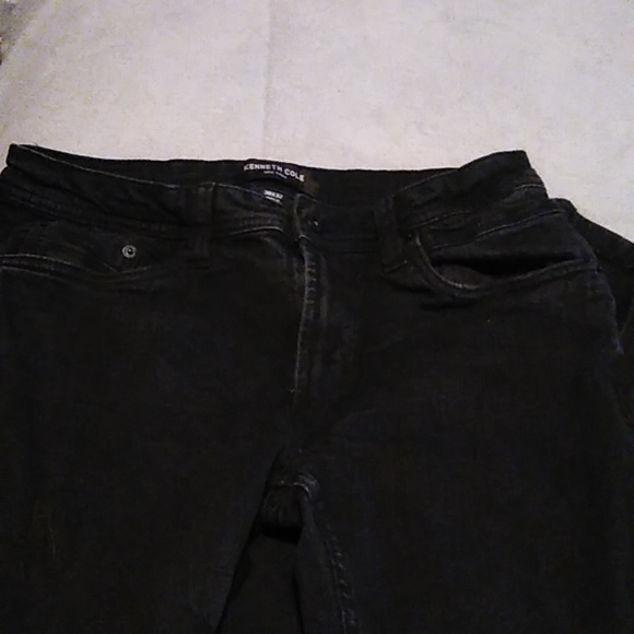 😍Kenneth Cole Mens slim fit stretch jeans. Size 30x 32. - Picture 2 of 6